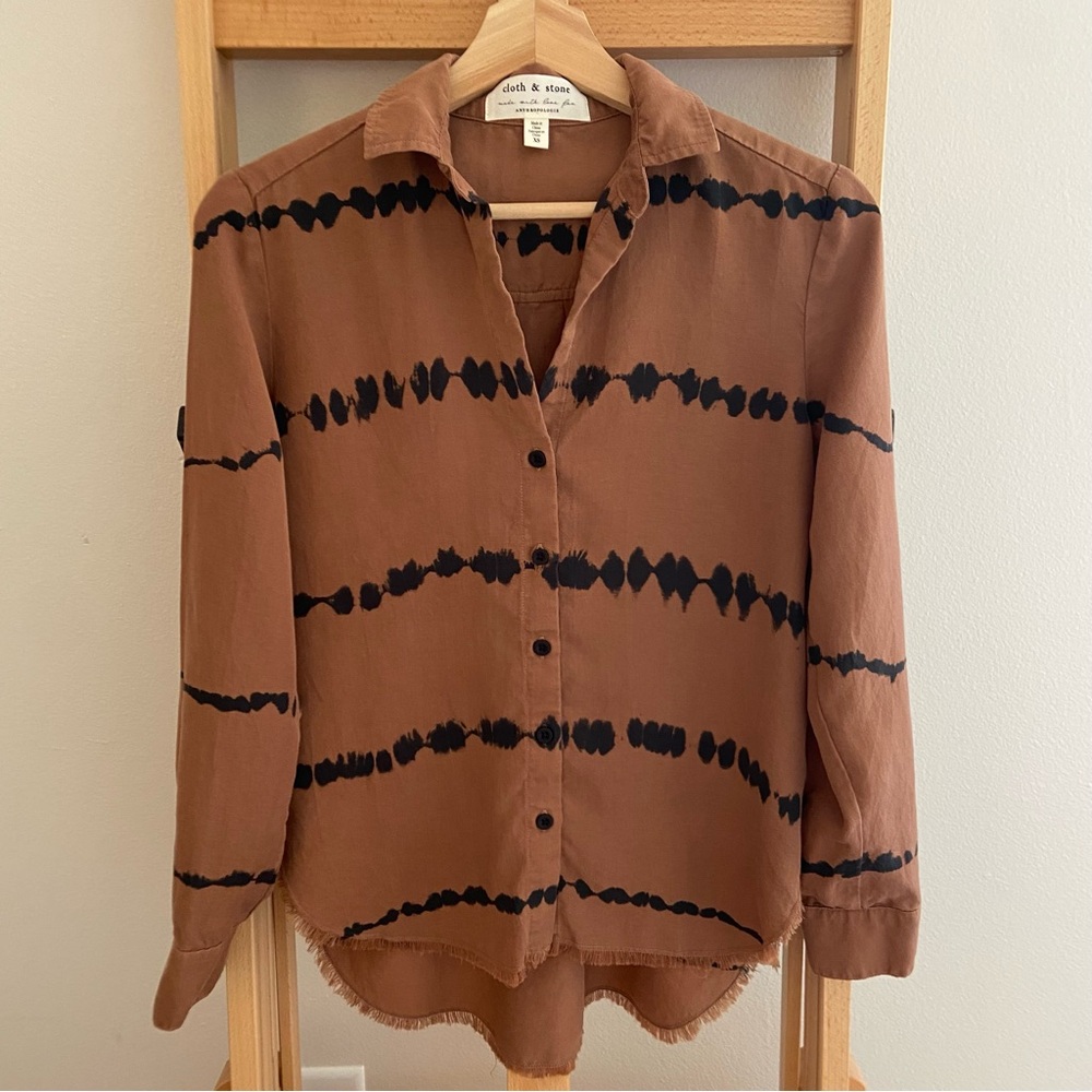 Anthropologie Cloth & Stone Edie Brown Tie Dye Button Down Blouse - Picture 5 of 15